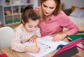 Curso gratuito de Alfabetização e Letramento
