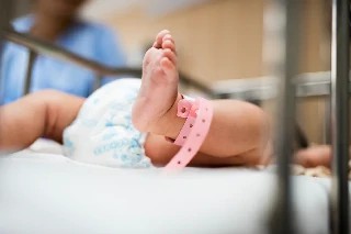 Curso gratuito de Básico em CTI Neonatal