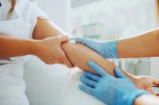 Curso gratuito de Básico em Imunização