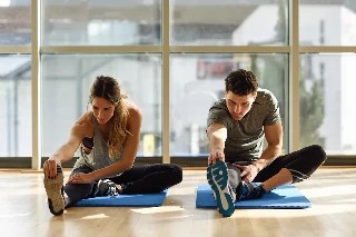 Curso gratuito de Ginástica Laboral