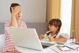 Curso gratuito de Saúde Física e Emocional dos Educadores